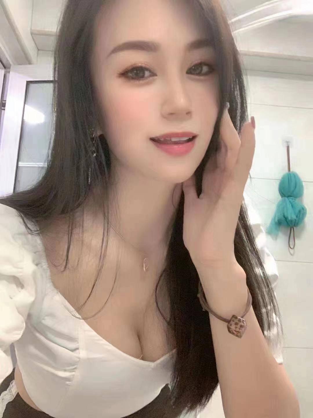 鼓楼漂亮小姐姐，性感漂亮