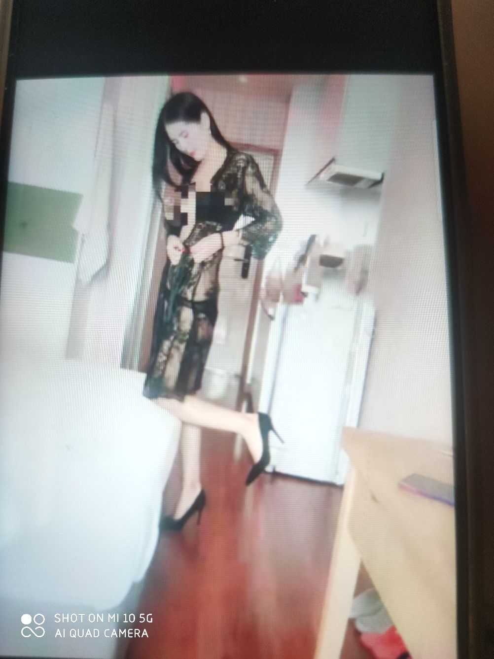 油坊桥美腿御姐雅琪